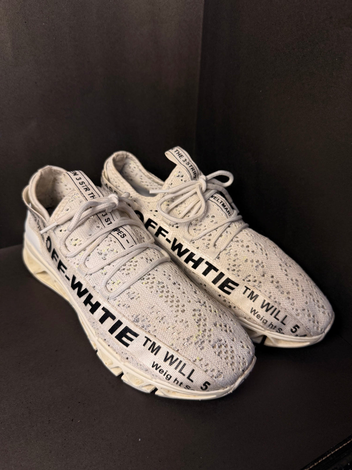 White Knit OFF-WHITE Style Runner