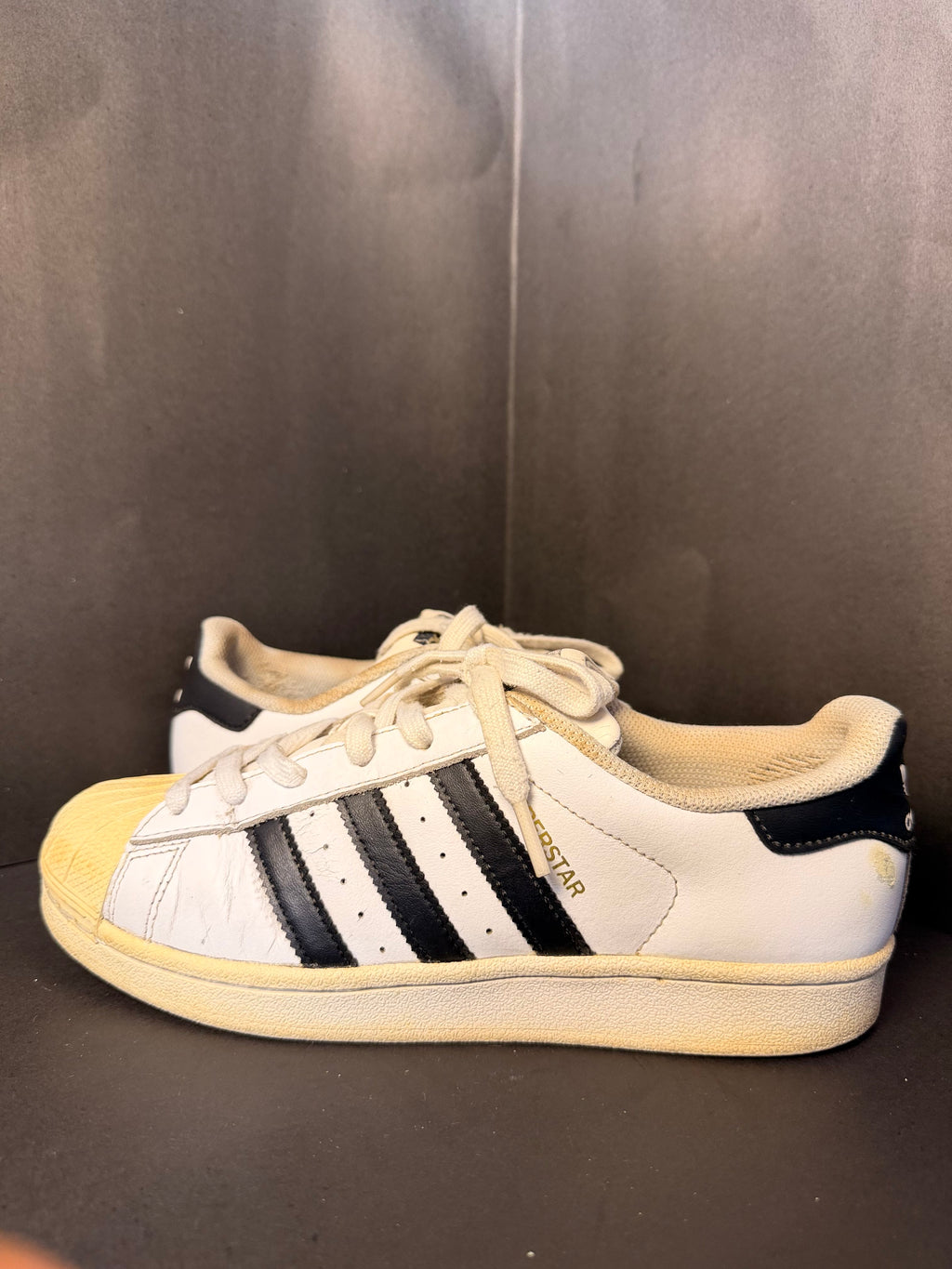 Addidas Superstar Sneakers(Adidas)