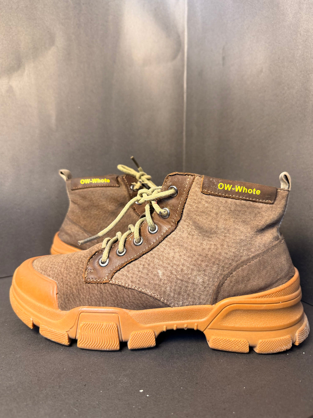 Brown Chunky High-Top Utility Boot(OW-Whote)