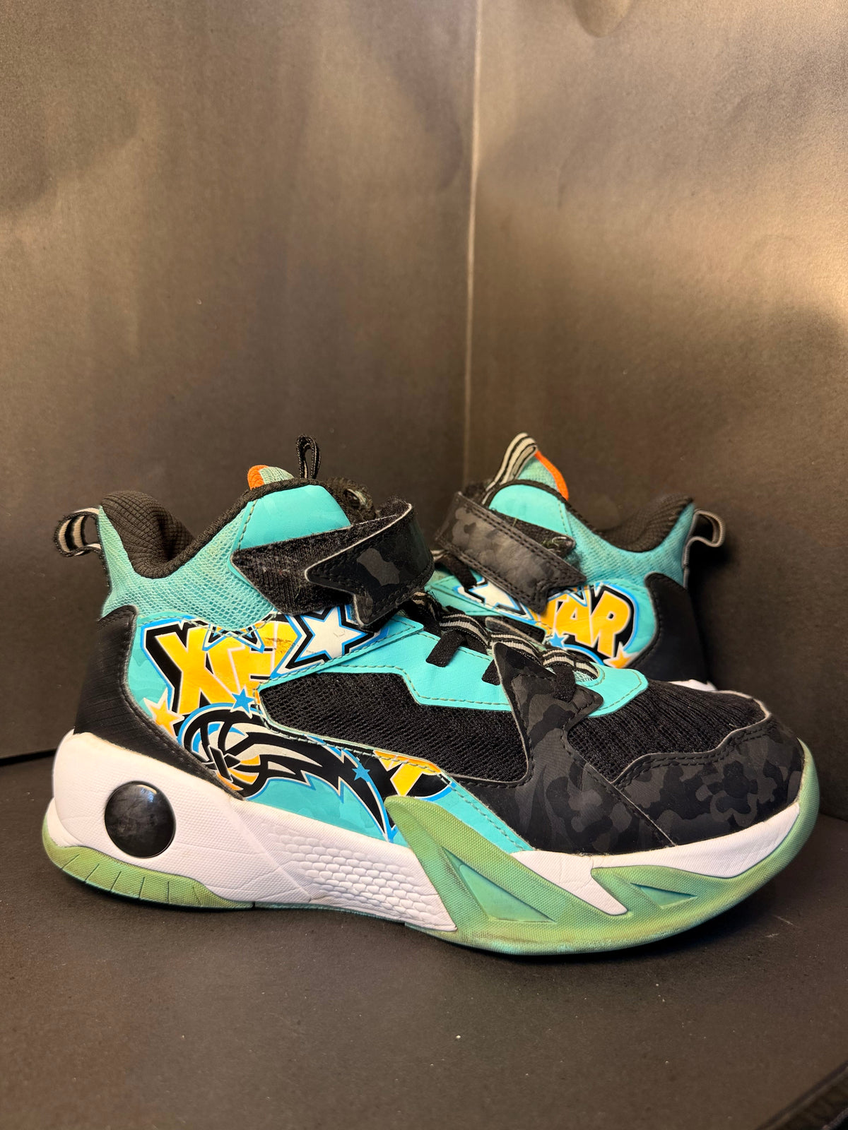Turquoise and Black Strap Basketball Shoe(Nike Kyrie 2 Style)