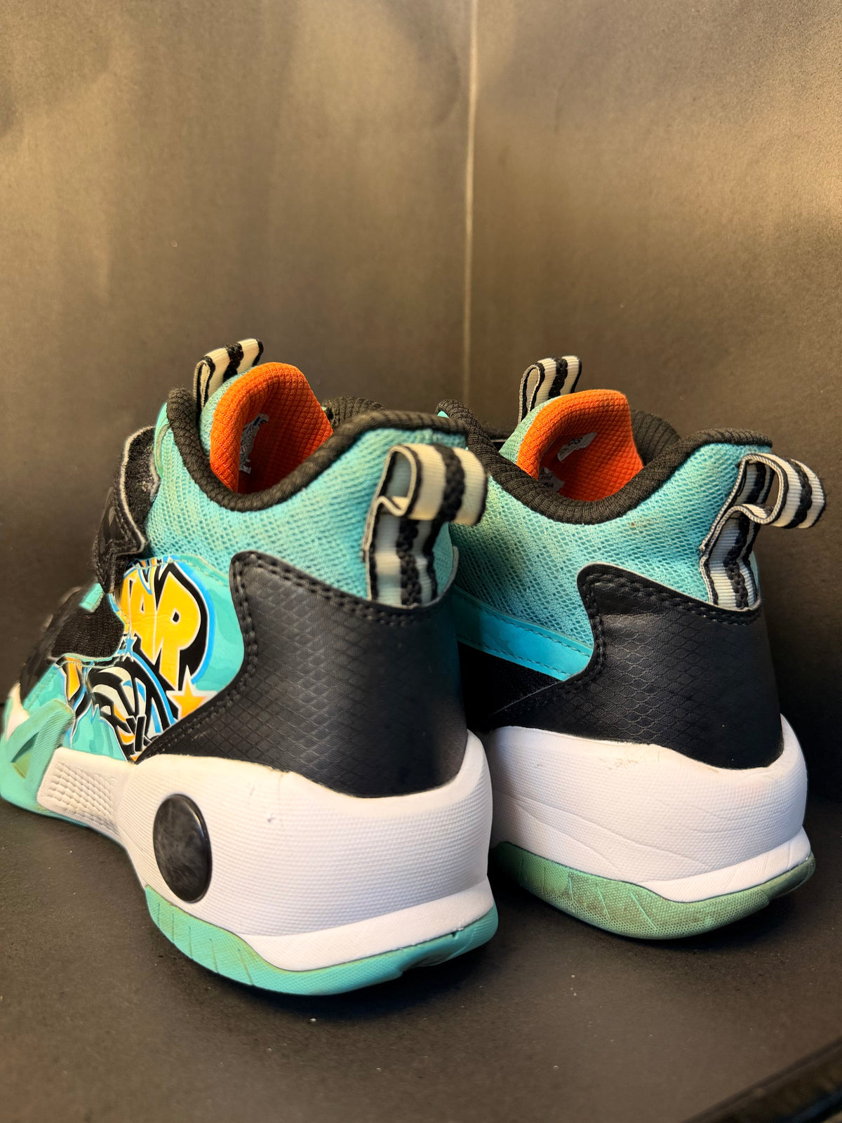 Turquoise and Black Strap Basketball Shoe(Nike Kyrie 2 Style)