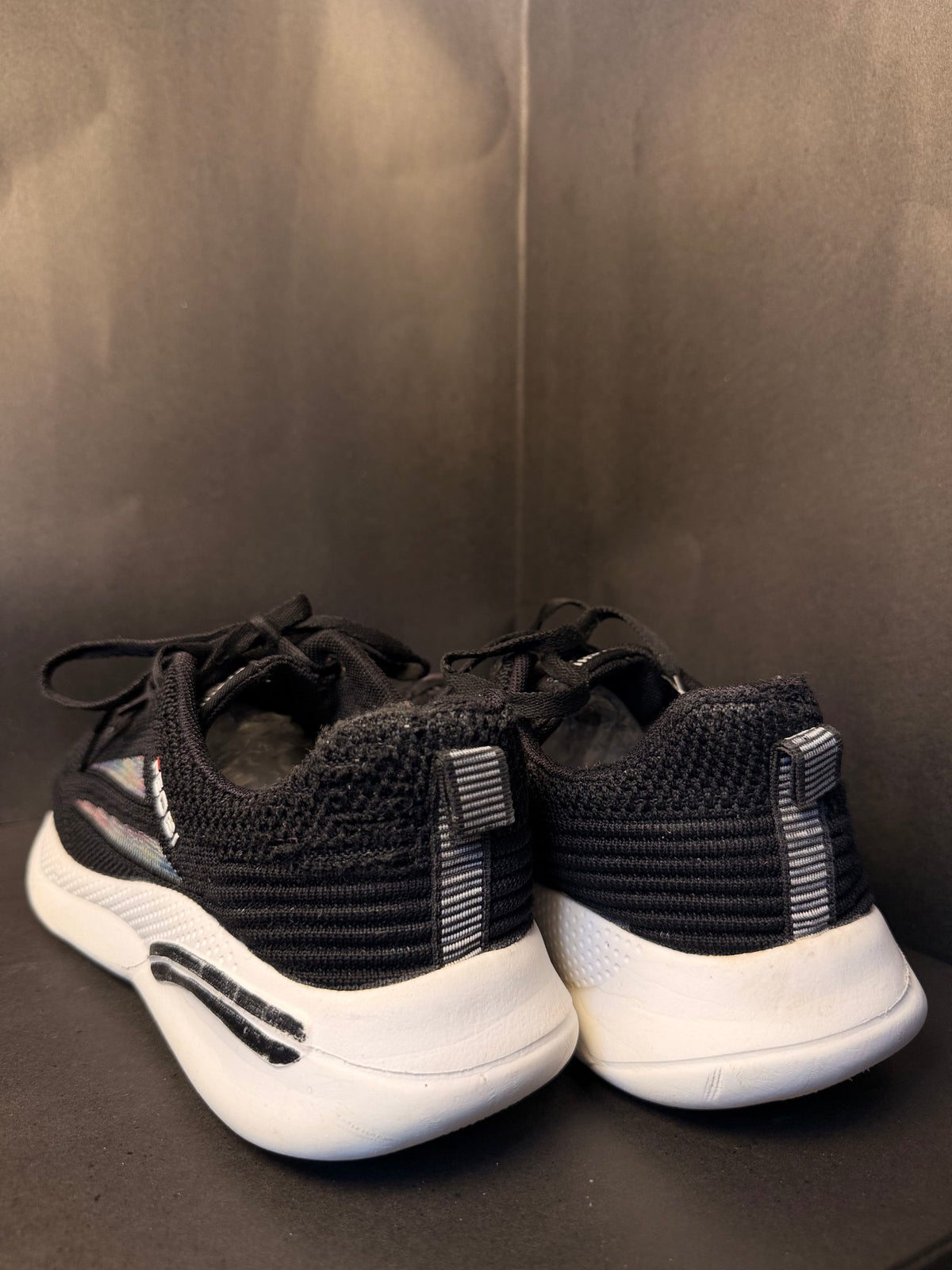 Black Mesh Casual Running Shoe(FEOBI)