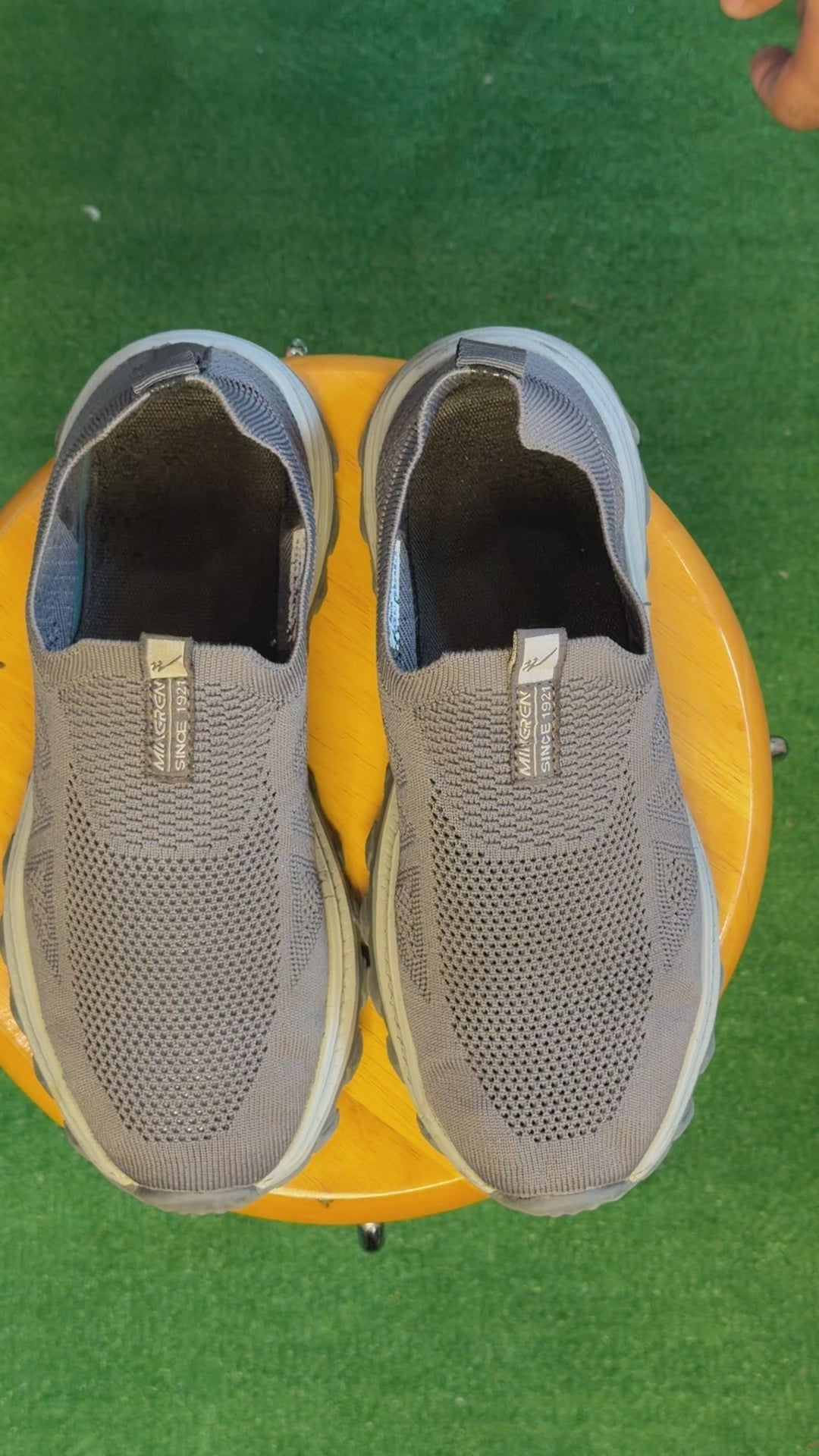 Migren Slip-On Sneakers(Migren)