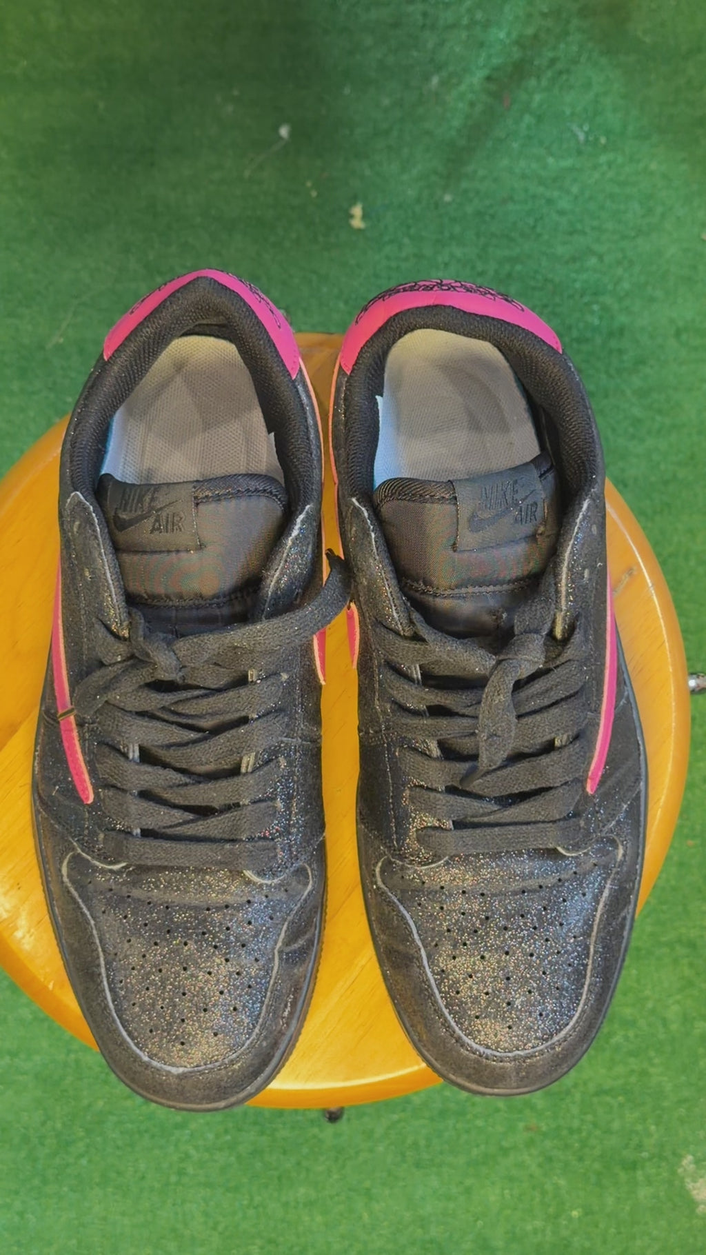 Jordan Air 1 Vintage Basketball Shoes Unisex Black Pink(Nike)