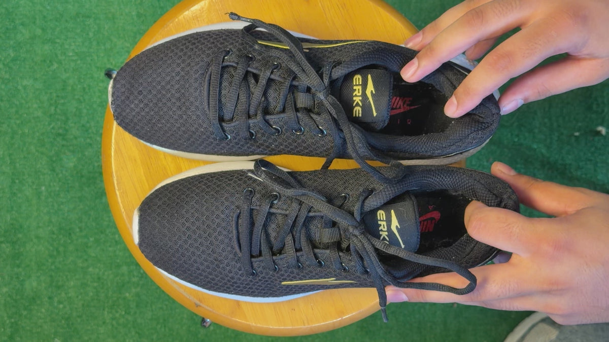 Black and Gold Mesh Running Shoe(ERKE)
