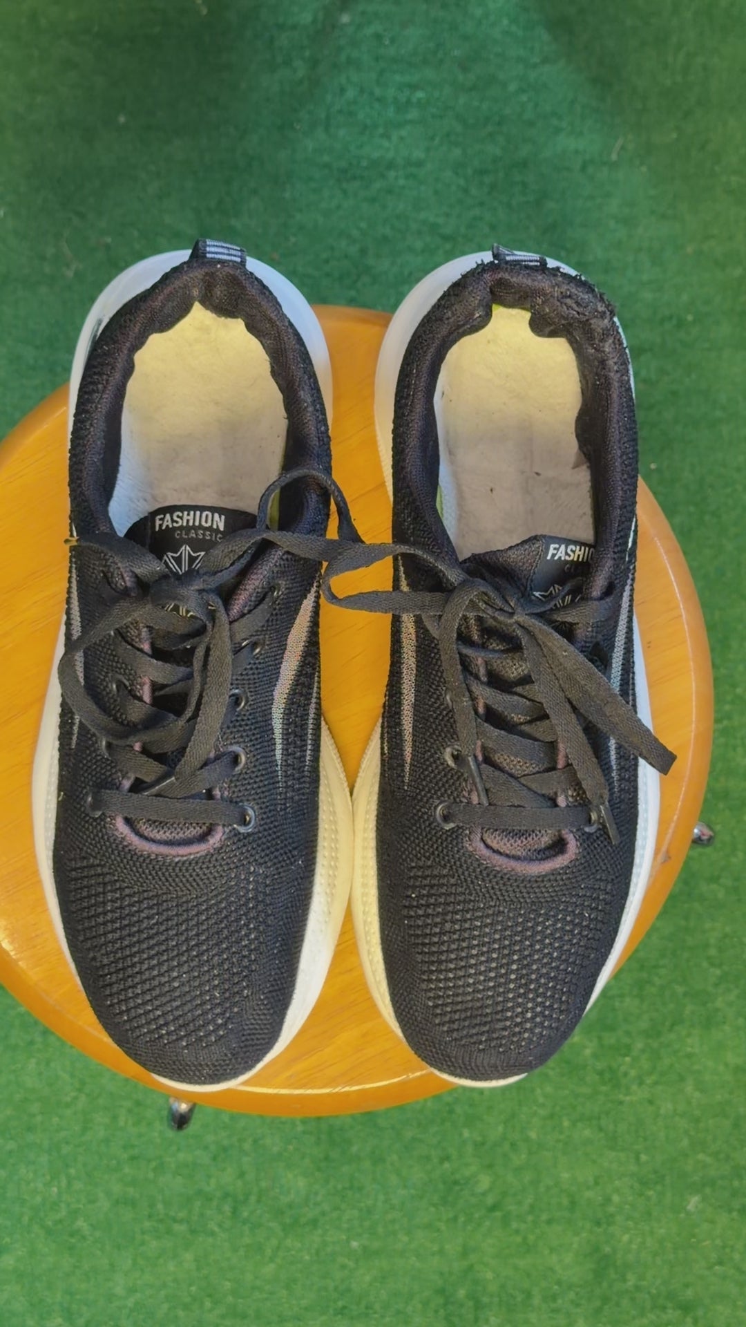 Black Mesh Casual Running Shoe(FEOBI)