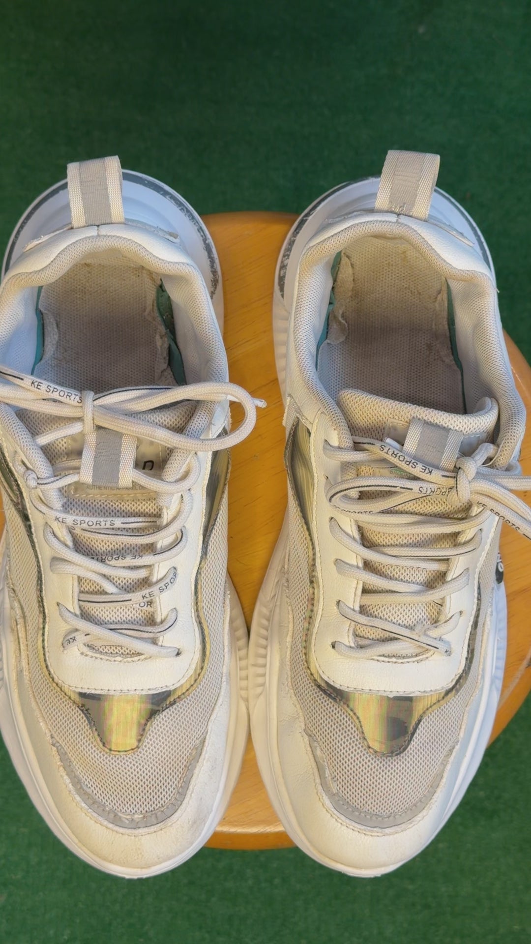 White and Grey Chunky Running Shoe(361 Degrees)